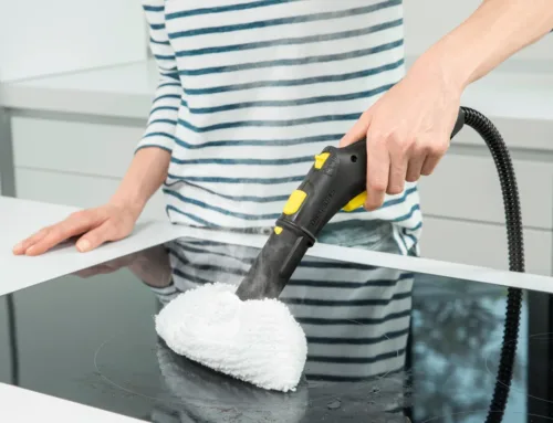 Behang verwijderen met stoom zonder krabben of chemie